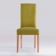 Silla de madera tapizada con respaldo alto