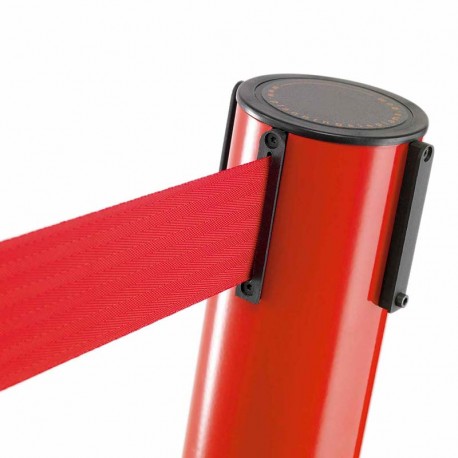 Poste metálico axial rojo y cinta retráctil negra 3 m