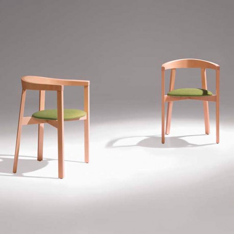 Silla de madera moderna