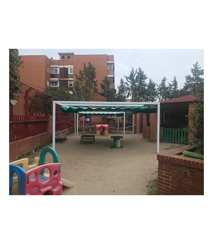 Sointec Proyectos. Pérgola para creación de sombra, ideal para colegios y centros formativos.