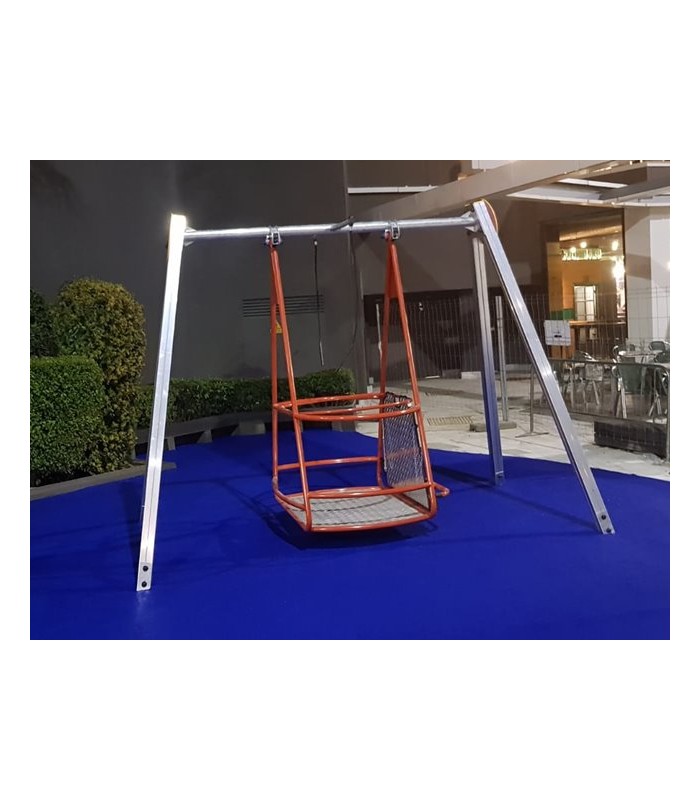 Columpio adaptado para silla de ruedas. Columpio inclusivo