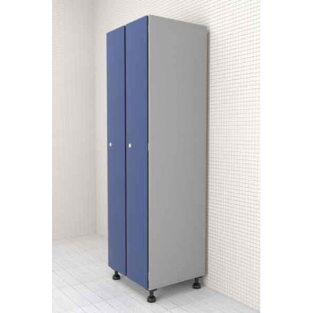 Taquillas de madera con puertas fenólicas