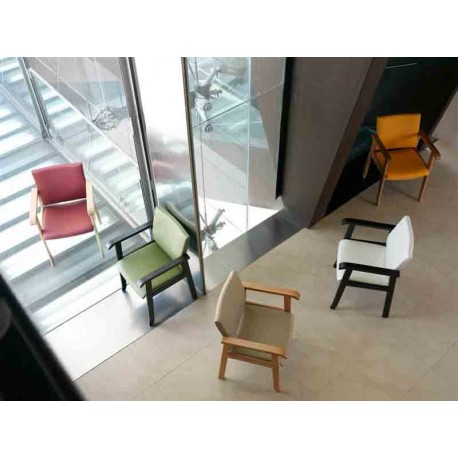Sillones de madera para residencias