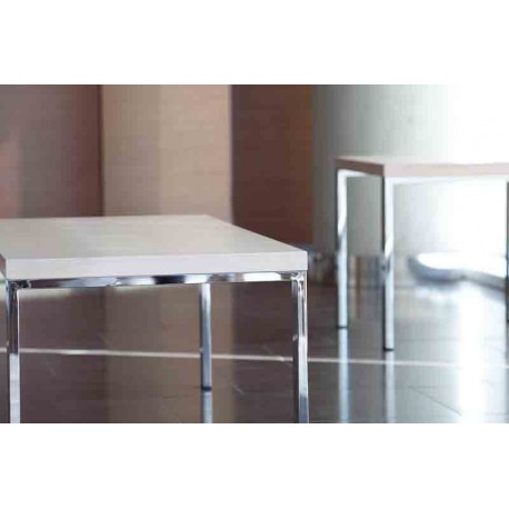 Mesas de madera para residencias de ancianos