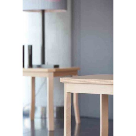 Mesas de madera para residencias de ancianos