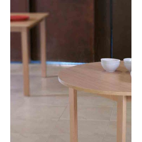 Mesas de madera para residencias de ancianos