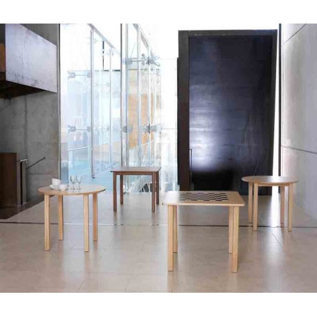 Mesas de madera para residencias de ancianos