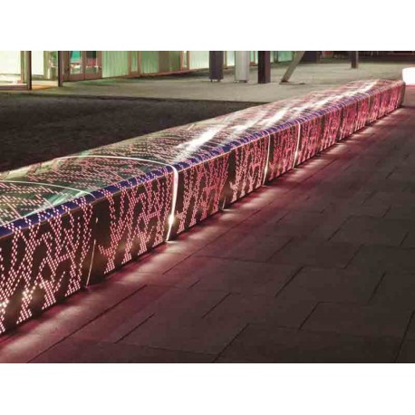 Bancos modernos de exteriores