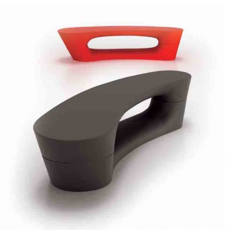 Bancos modernos de exteriores