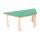 Mesa trapezoidal de madera